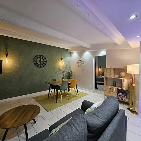 Agreable Logement Avec Terrasse Saint-Victoret Kültér fotó
